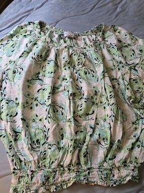 Women’s Off-Shoulder Floral Blouse in White and Green